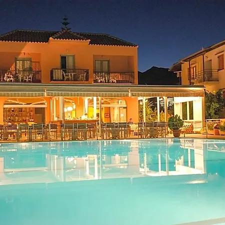 Athos 2* Nydri (Lefkada)