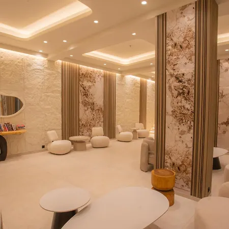 Athos Hotel 2*