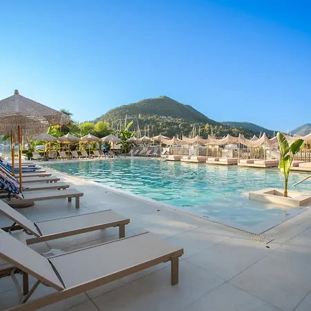 Athos Nydri (Lefkada)